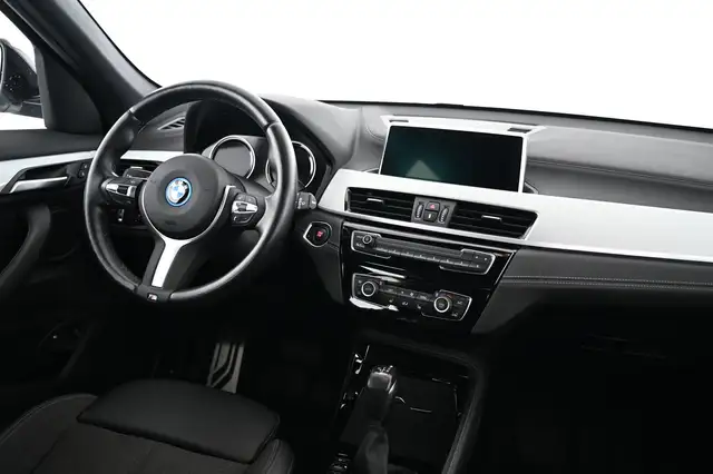 BMW X1 view 19