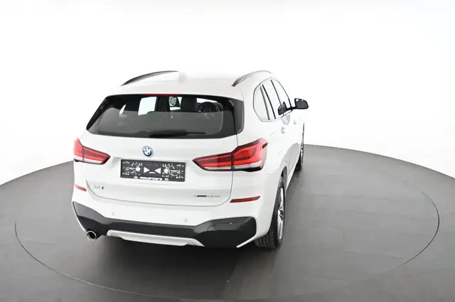 BMW X1 view 12