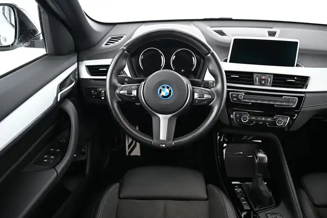 BMW X1 view 21