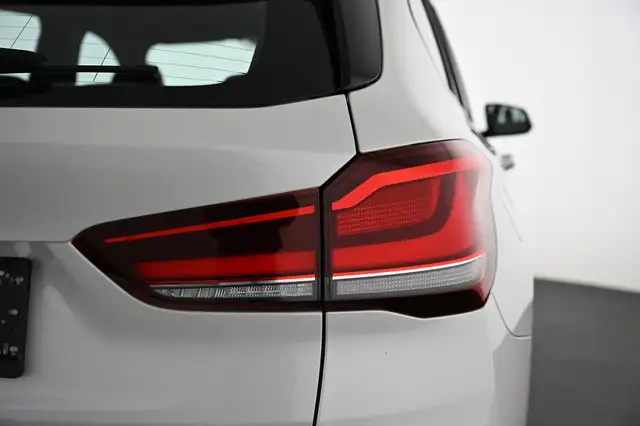 BMW X1 view 14
