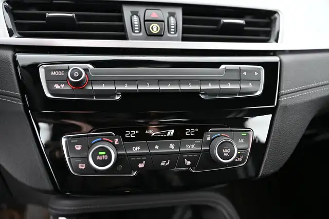 BMW X1 view 25