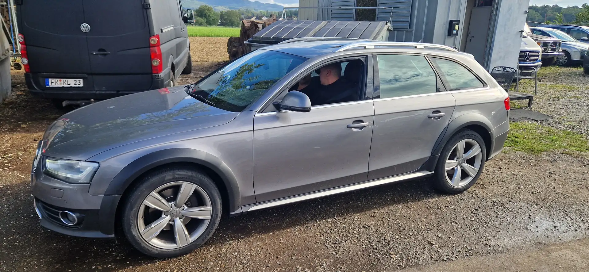 Audi A4 allroad quattro (clean die.) 3.0 TDI DPF S tron Gris - 2