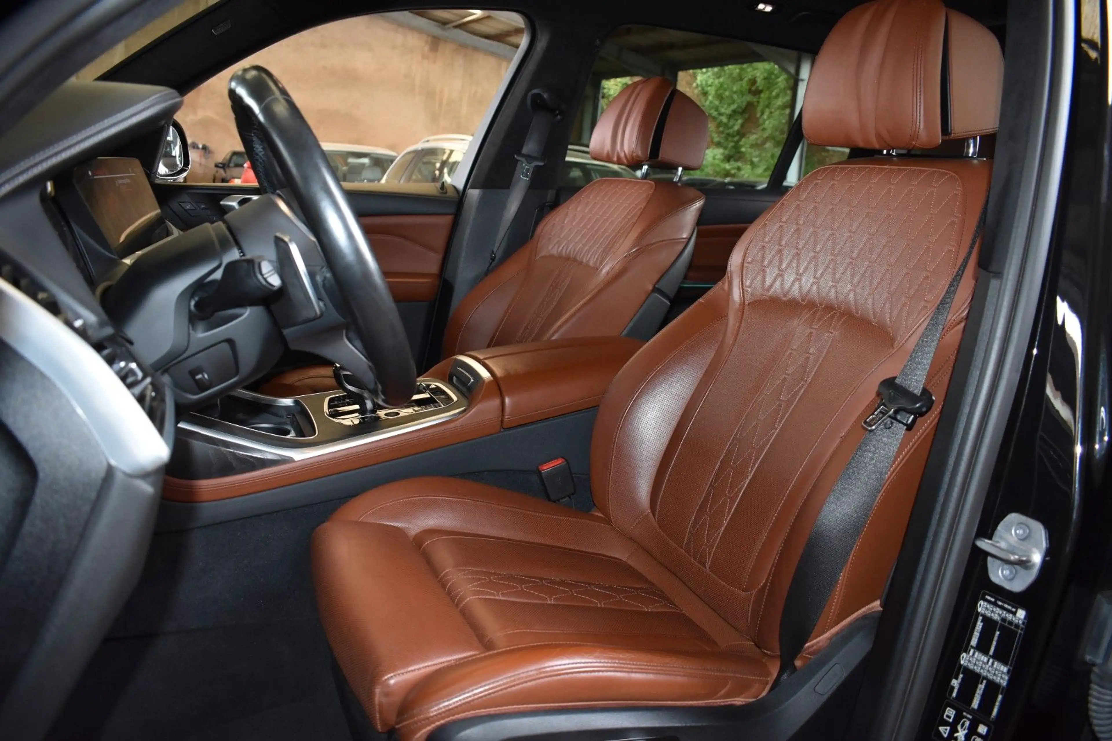 BMW X7 40d M-SPORT 6SITZE PANO STANDHZ MASSAGE LASER — photo 12