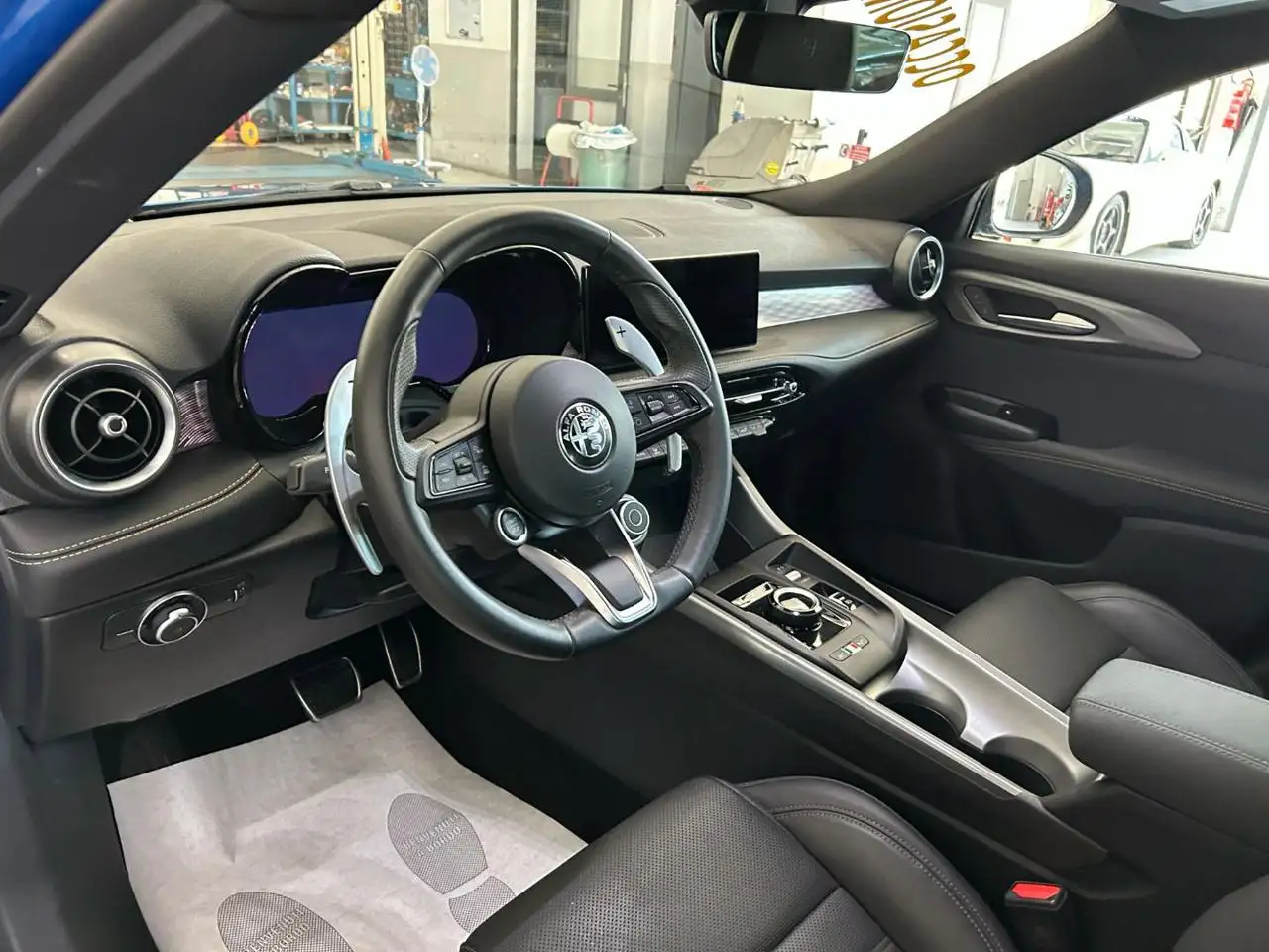Alfa Romeo Tonale 2025 — фото 15