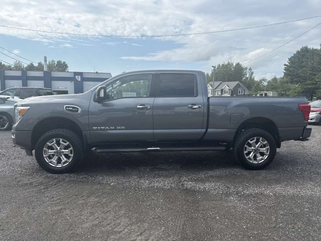 2021 Nissan Titan SV/PRO-4X/Platinum Reserve — снимка 1