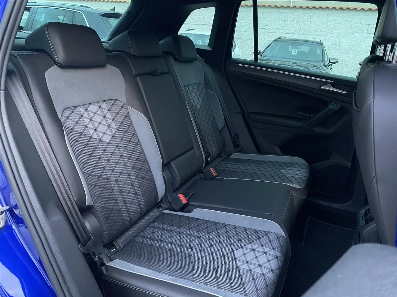 Volkswagen Tiguan R-Line 2.0 TDI 150CV DSG 19