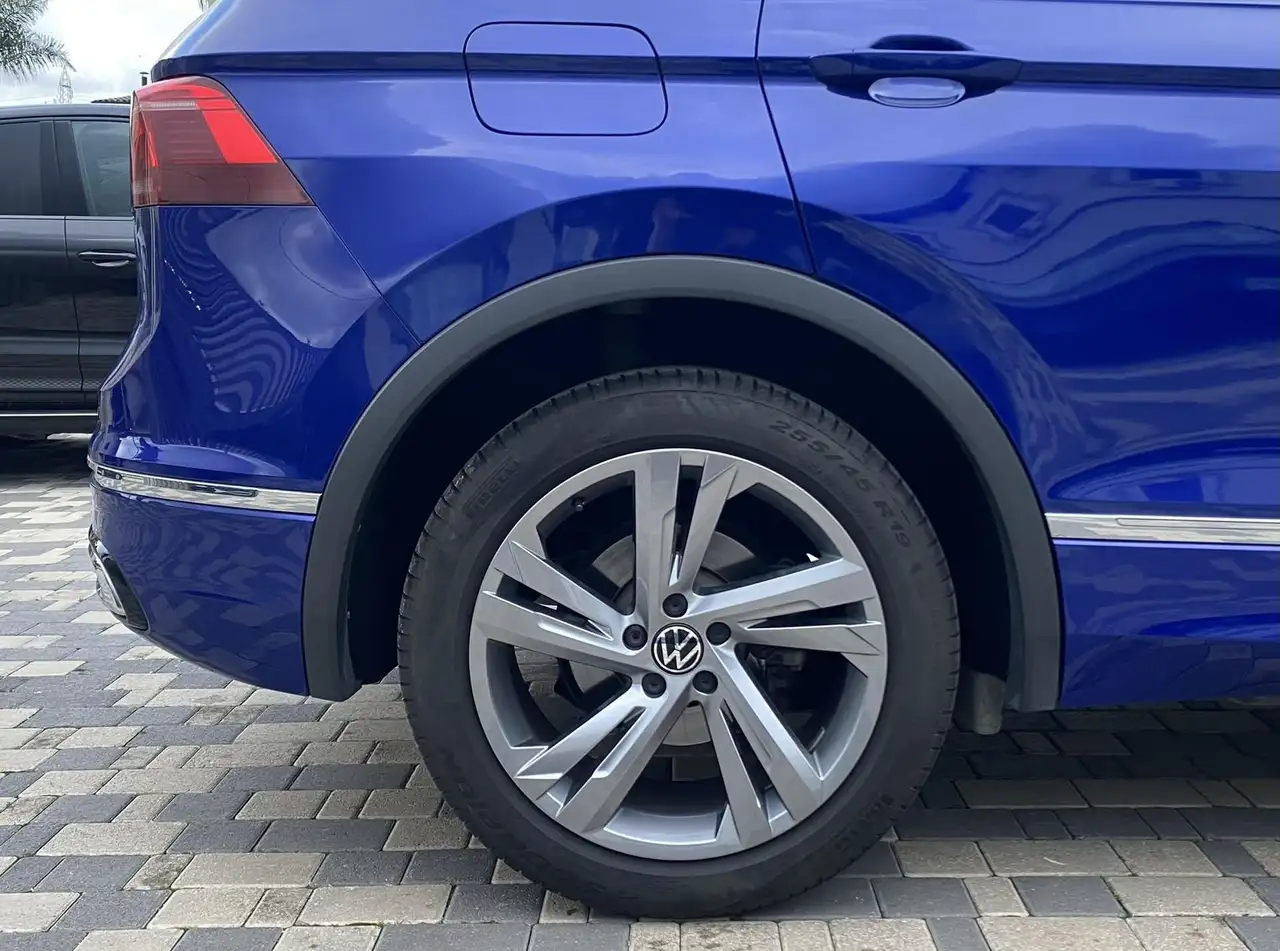 Volkswagen Tiguan R-Line 2.0 TDI 150CV DSG 9