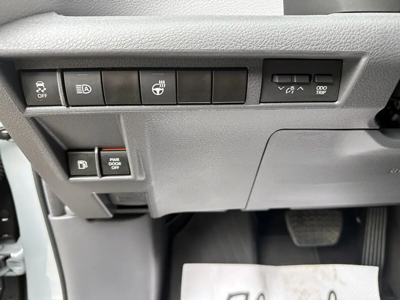 Toyota Sienna снимка Toyota Sienna