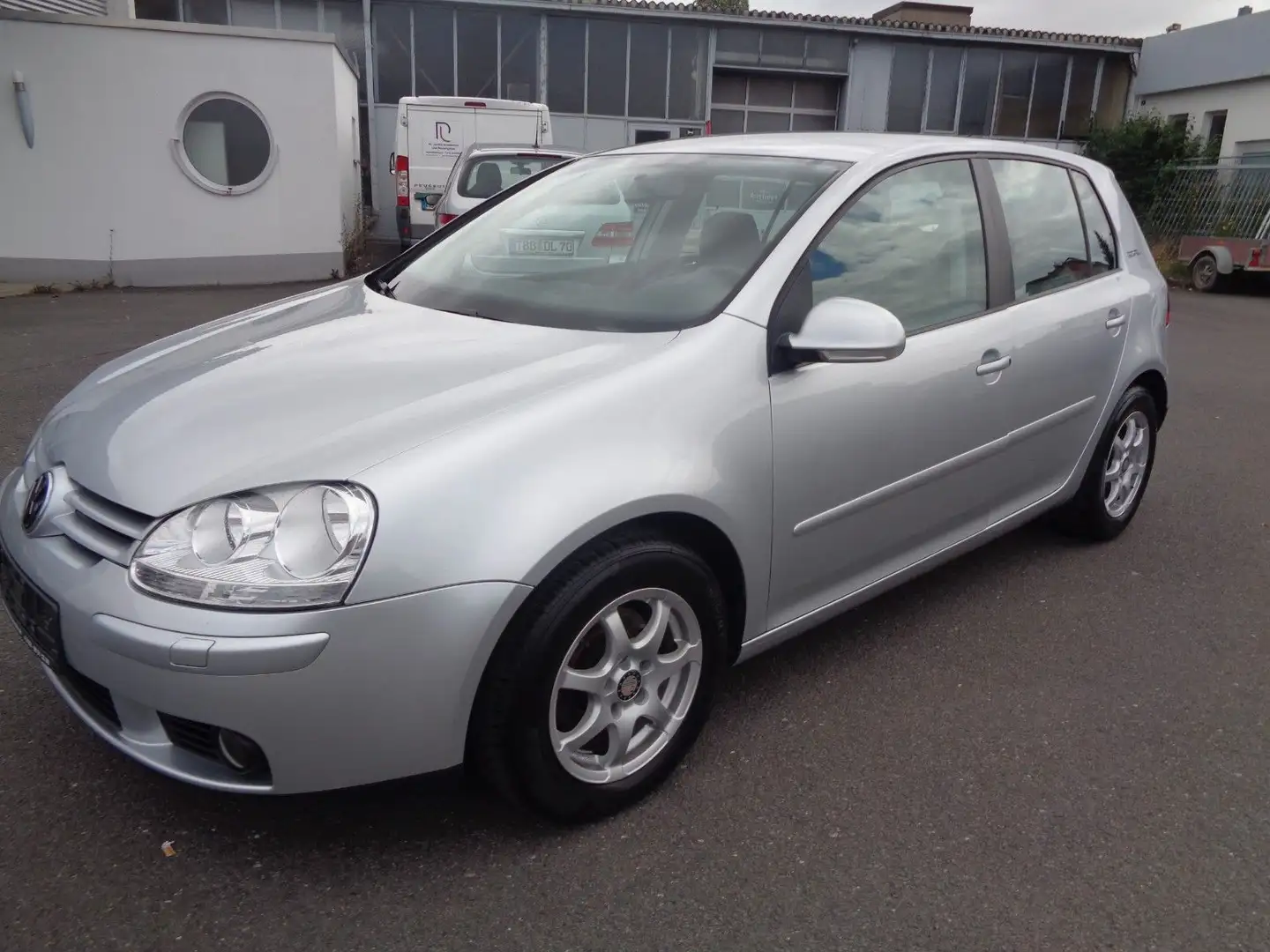 Volkswagen Golf V 1.9 TDI Goal **2.HAND** Plateado - 1