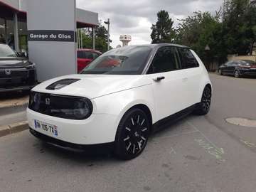 Honda e 153ch Advance 17 pouces 4cv