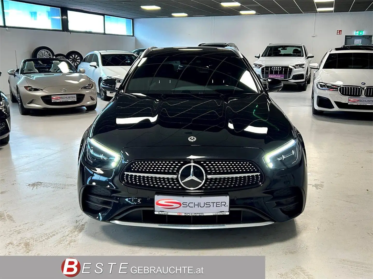 Mercedes-Benz E 300 de PHEV T *AMG* Schwarz - 2
