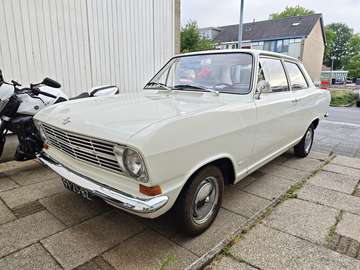 B Sedan 2 door