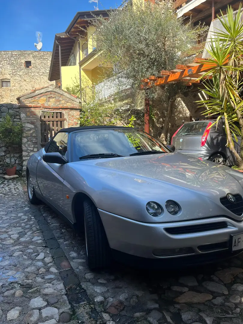 Alfa Romeo Spider 2.0 twin spark 16v - 2