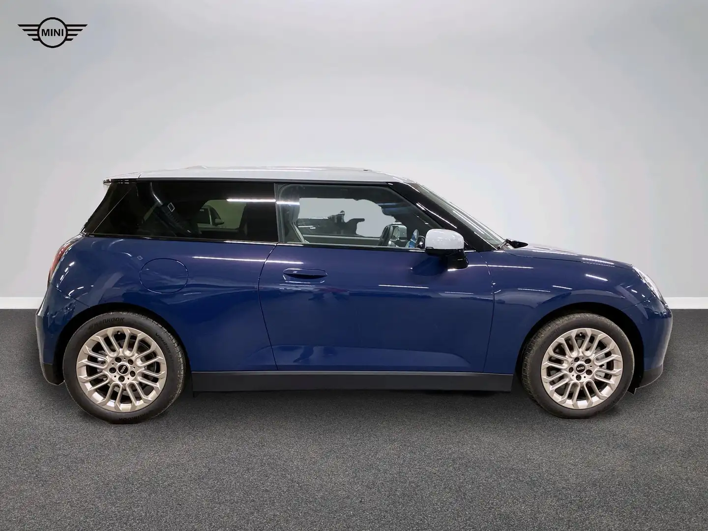MINI Cooper SE Favoured Albastru - 2