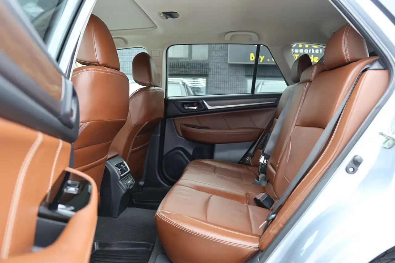 Subaru OUTBACK снимка Subaru OUTBACK
