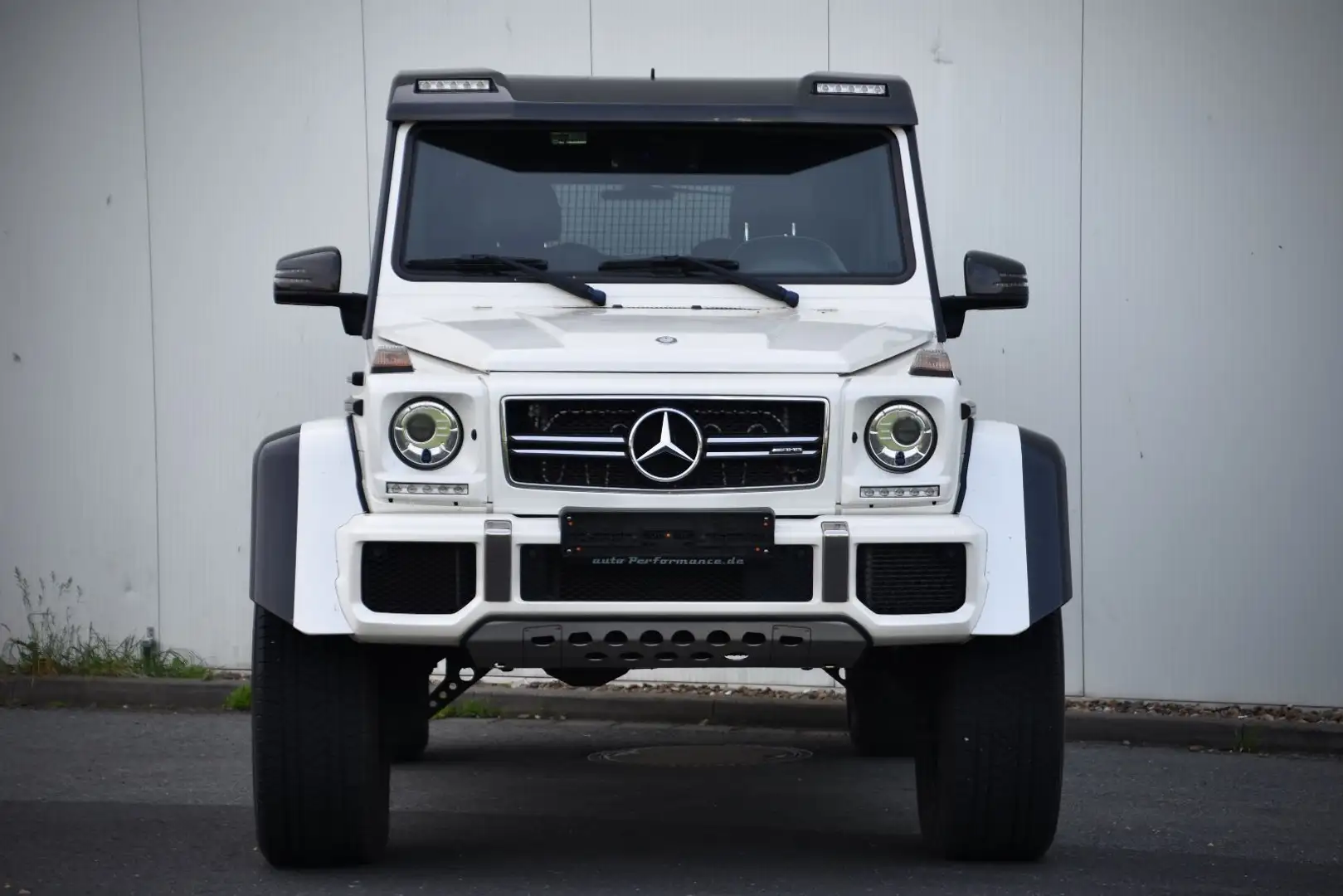 Mercedes-Benz G 500 4x4² Білий - 2