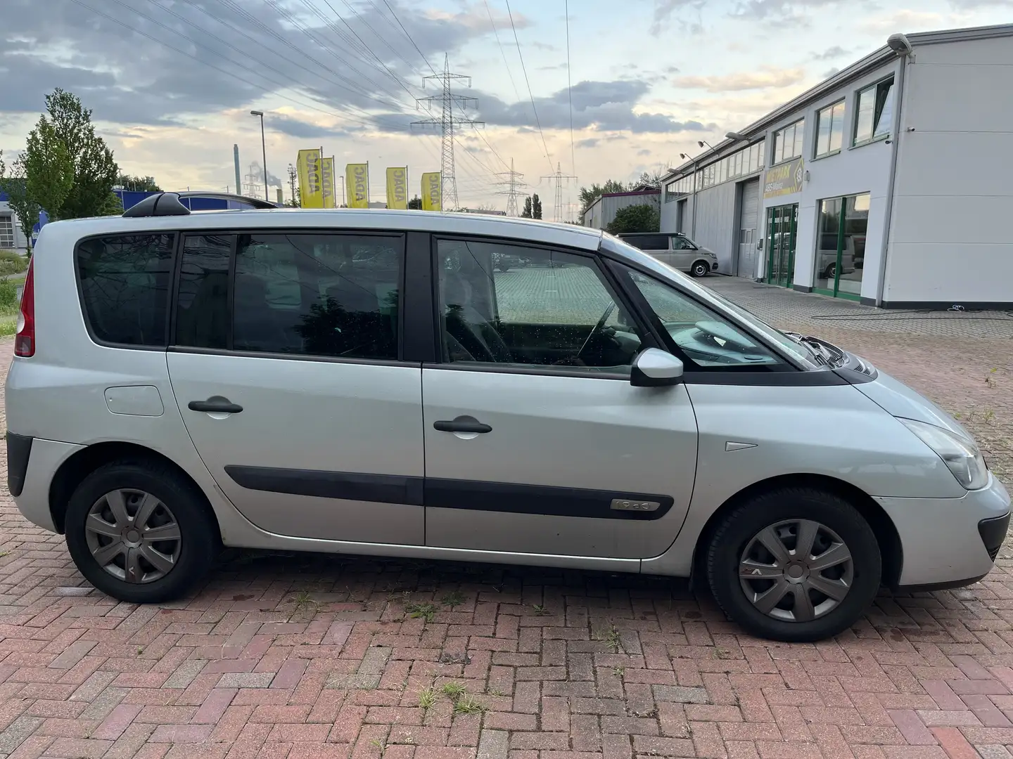 Renault Espace 1.9 dCi Authentique - 2