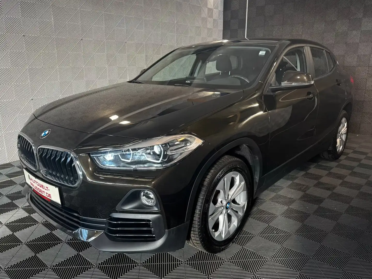 BMW X2 X2 sdrive18i Advantage 140cv Noir - 2