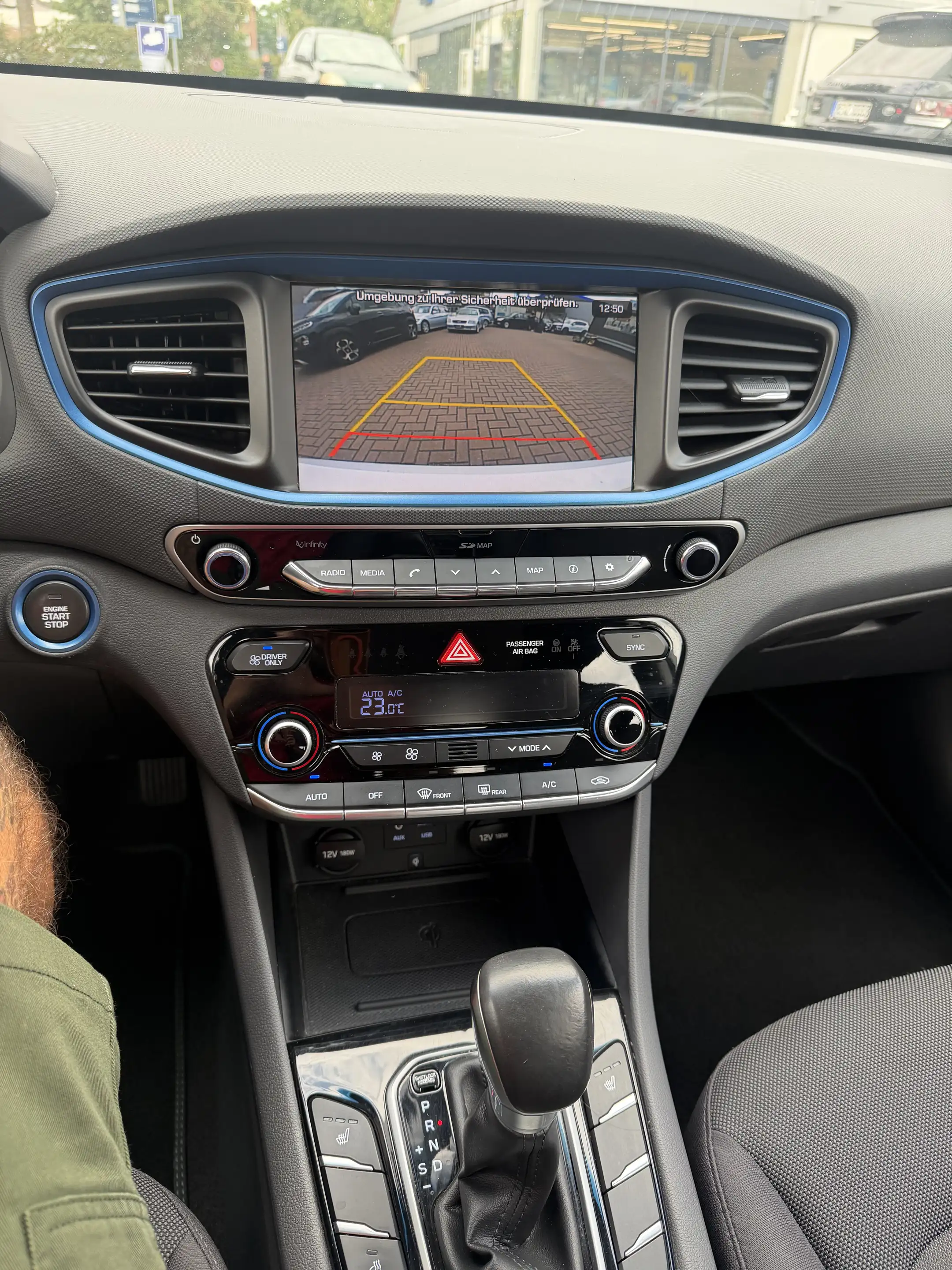 Hyundai IONIQ Style Hybrid*CarPlay*Kamera*AHK* — photo 15