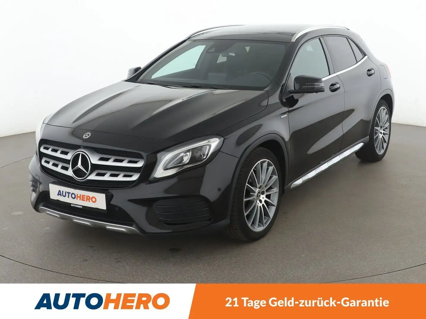 Mercedes-Benz GLA 180 GLA 180 Urban Style Edition Aut.*NAVI*360*LED* Schwarz - 1