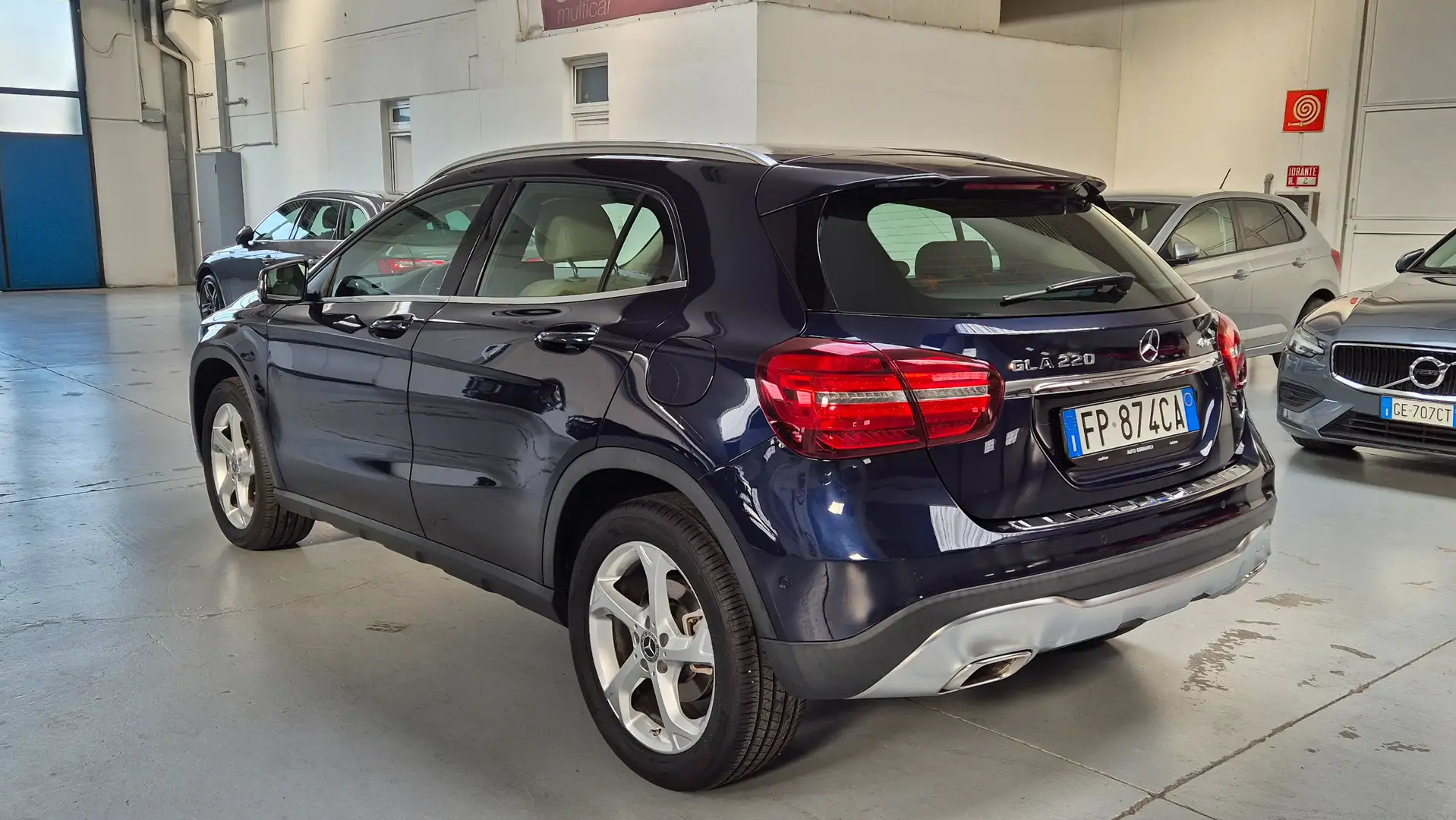 Mercedes-Benz GLA 220 4matic SPORT-AUT KM 36.000!!!! TAGLIANDI MERCEDES Blau - 1