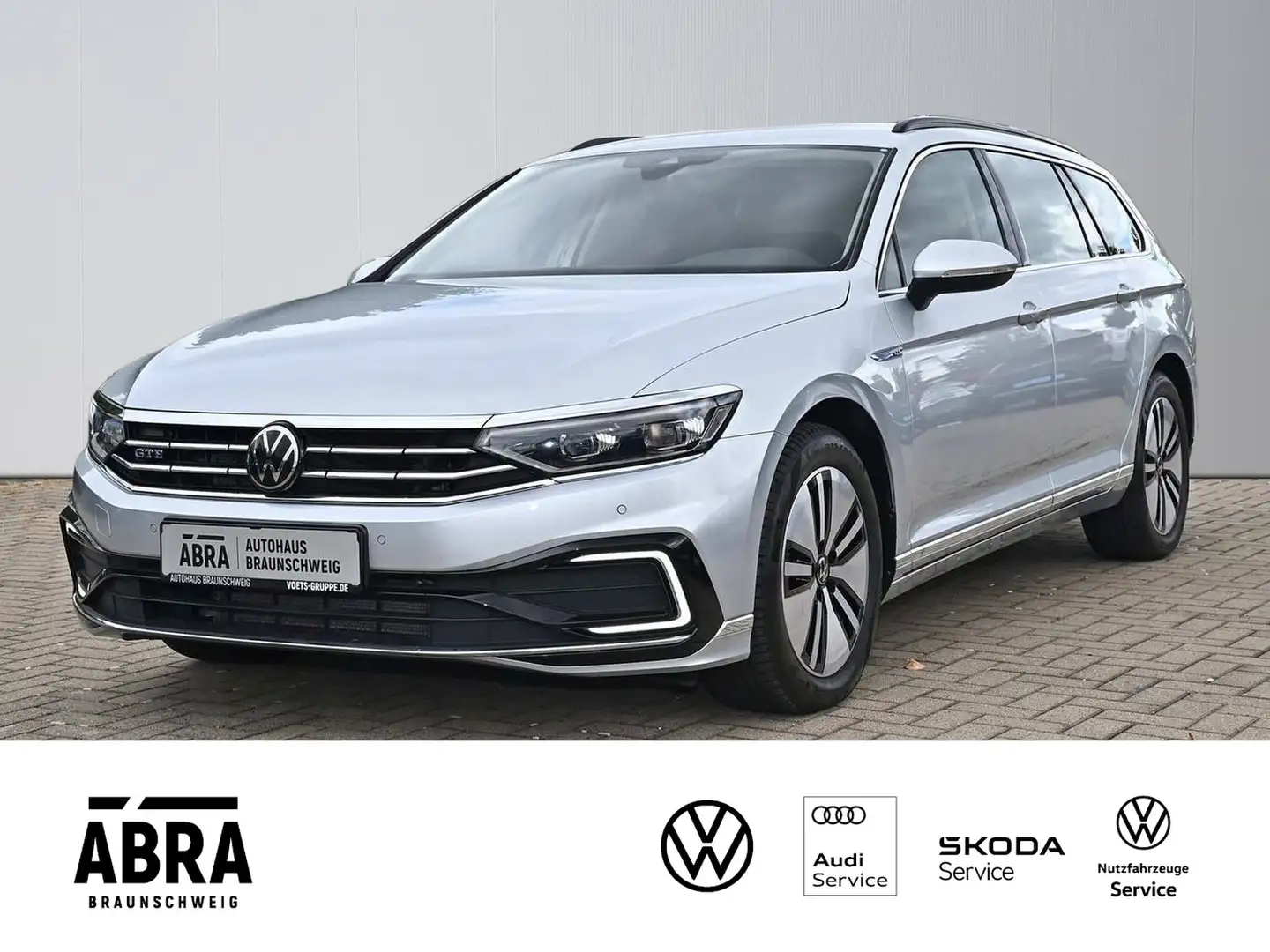 Volkswagen Passat Variant GTE 1.4eTSI DSG LED+NAV+CAM+ACC Silber - 1