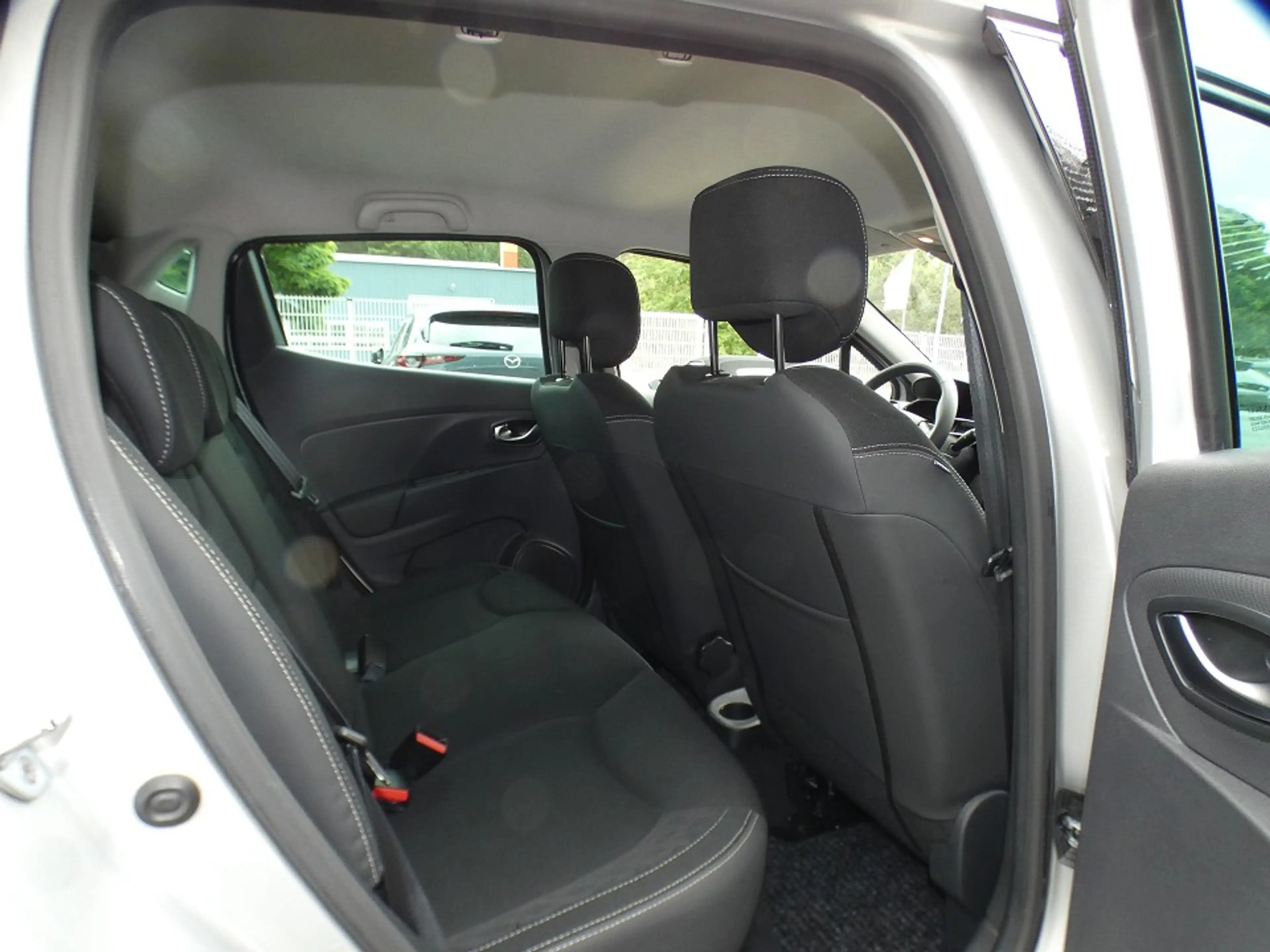 Renault Clio TCe90eco limited — photo 9