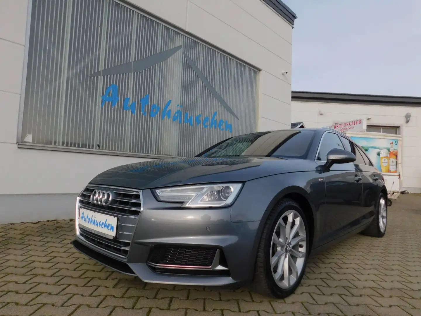 Audi A4 35 TDI sport S-Line Navi/LED/AHZ/Teilleder Gris - 1