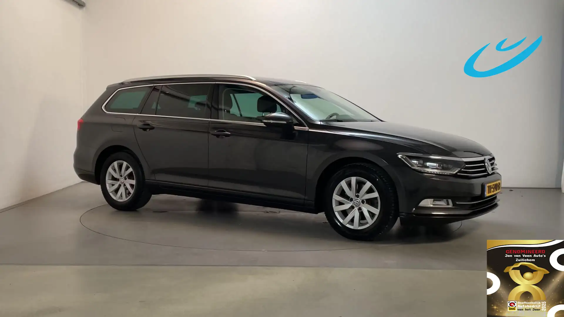 Volkswagen Passat Variant 1.4 TSI DSG Comfortline Business LED Navigatie DAB Gris - 1