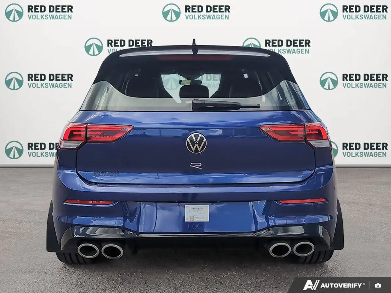 Volkswagen Golf R photo Volkswagen Golf R