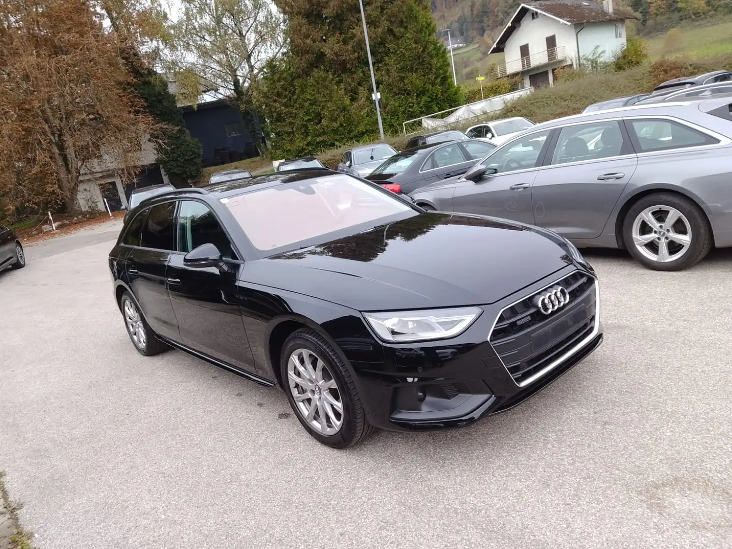 Audi A4 Av Qu ACC,AHK,Frontseibenh.,Virtual Cockp.Rücf Schwarz - 1
