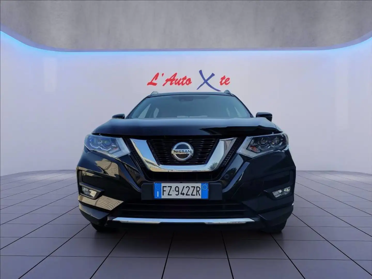 Nissan X-Trail 1.7 dci Tekna 2wd Schwarz - 2