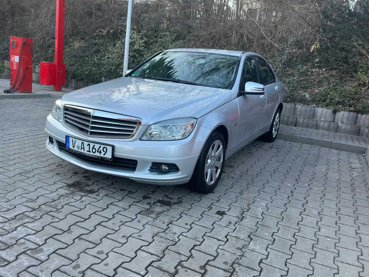 Mercedes-Benz C 180 Kompressor BlueEFFICIENCY - 1