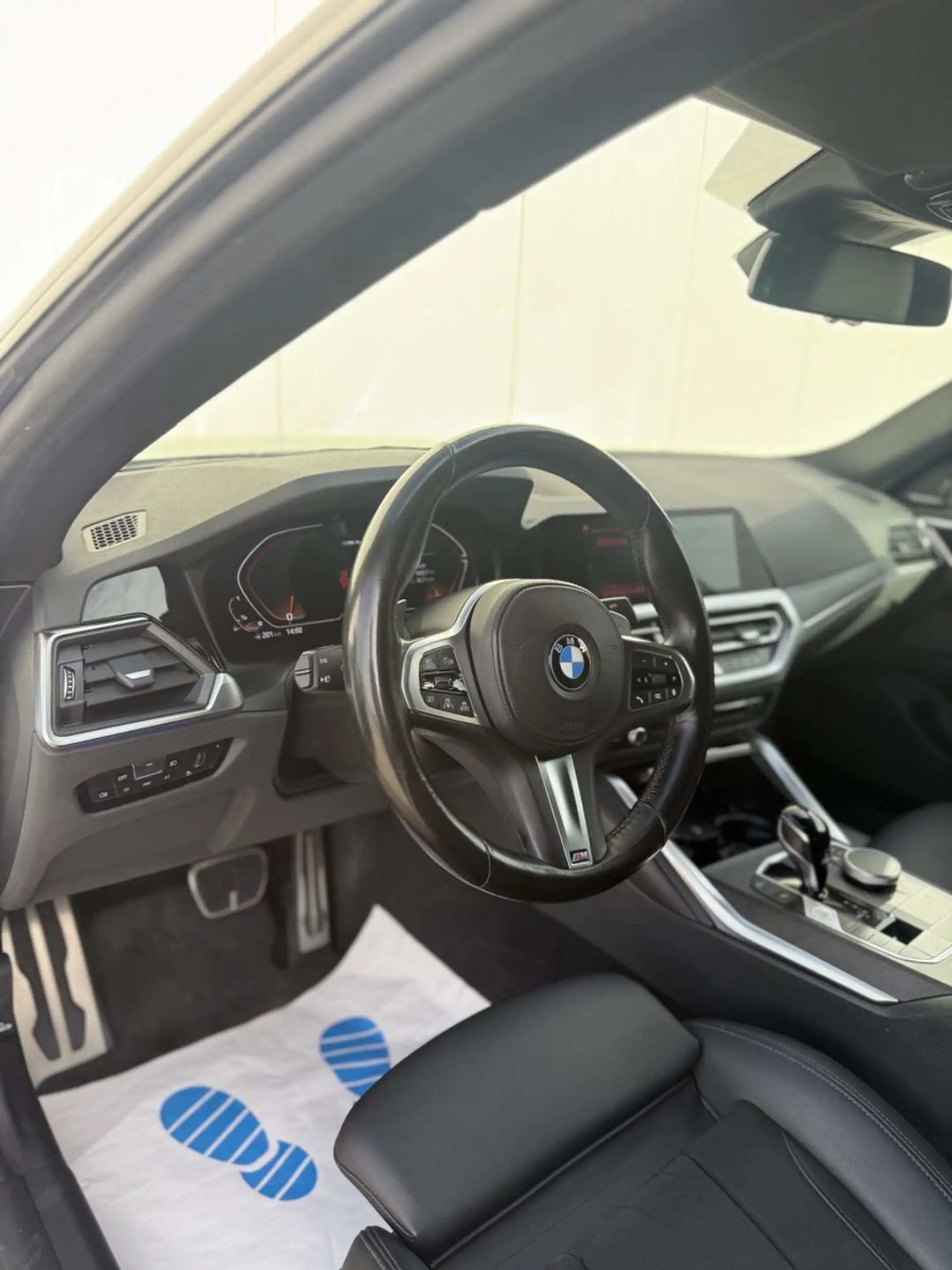 BMW M4 i xDrive Gran Coupé *HUD*RFK*ALCANTARA*LASER — photo 15