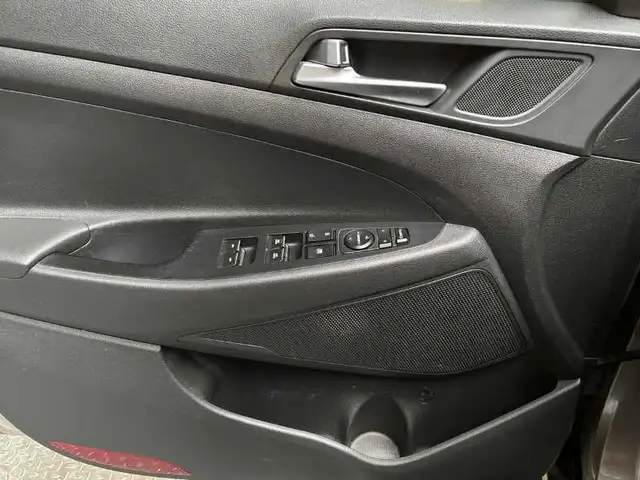 Hyundai Tucson view 10