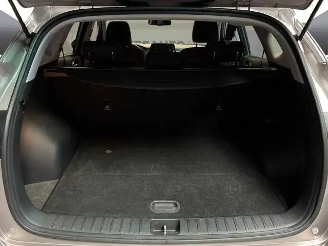 Hyundai Tucson view 7