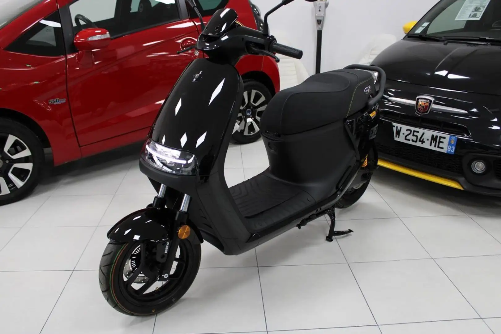 Segway E300SE ELECTRIQUE 125CM3 Noir - 1