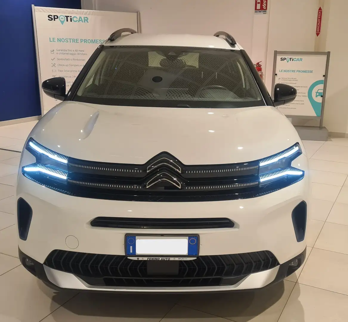Citroen C5 Aircross 1.6 hybrid phev  Shine  180 e-eat8 *easy drive* Bílá - 1
