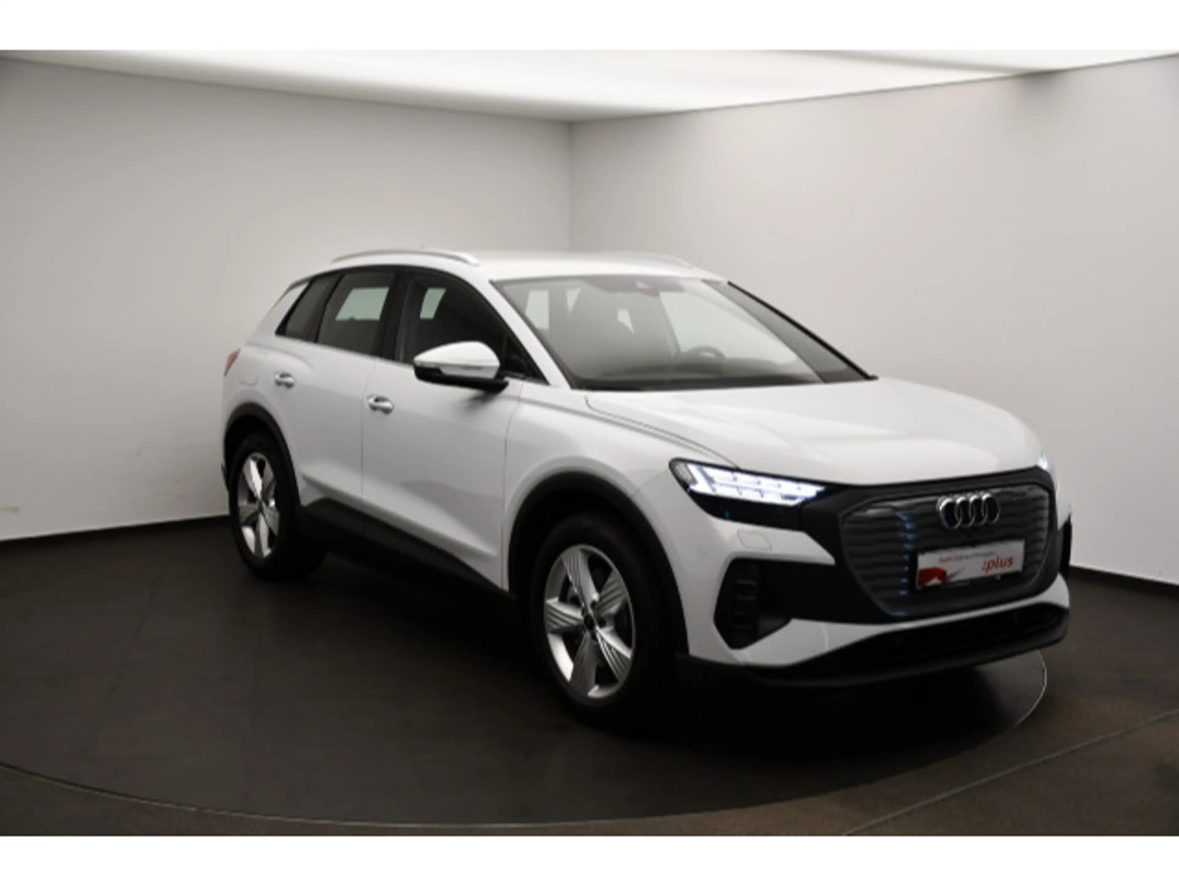 Audi Q4 e-tron Q4 40 e-tron Rückkam/AHK — photo 15