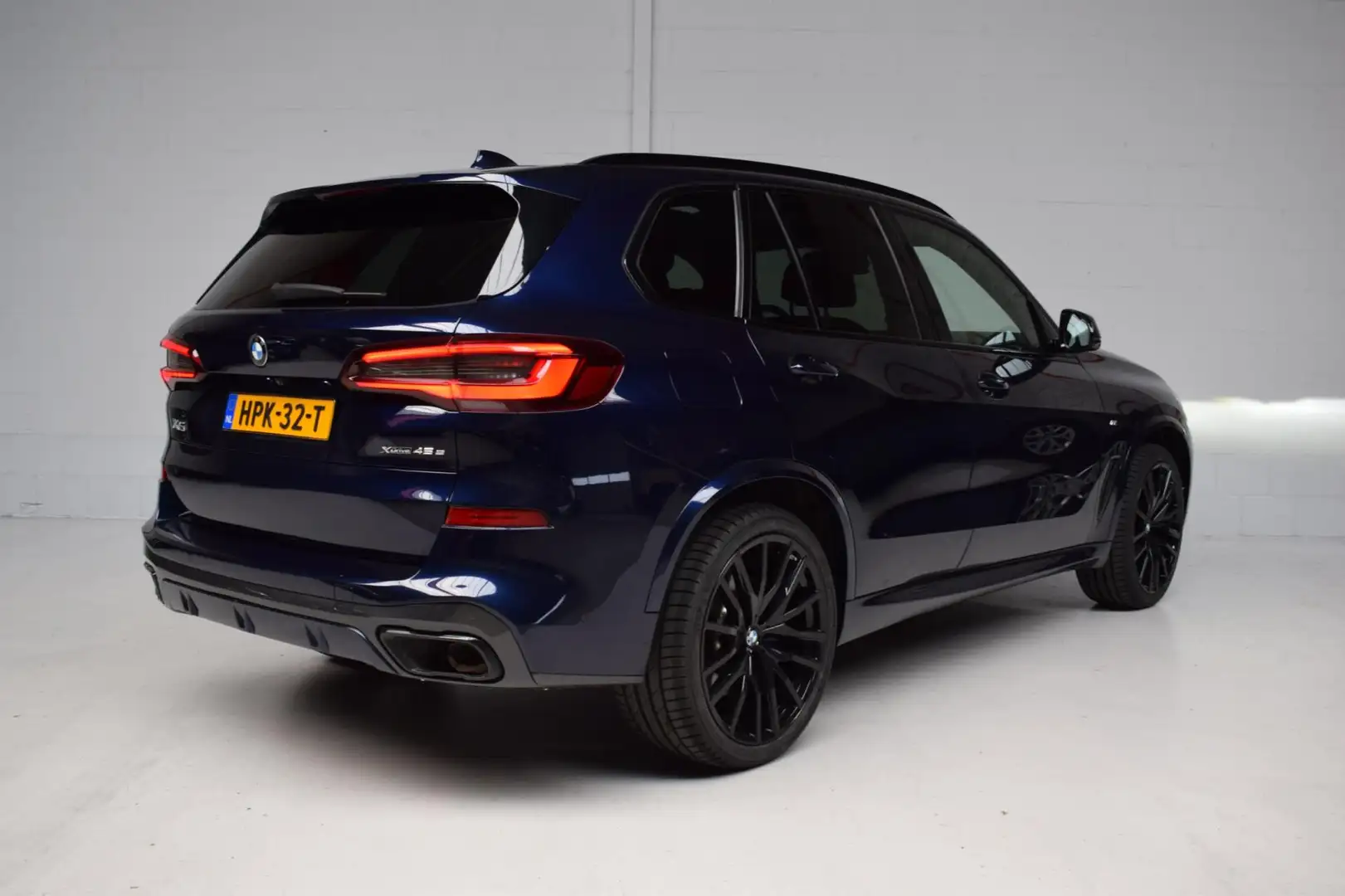 BMW X5 XDrive45e M-SPORT PANORAMADAK / HARMAN-KARDON / 36 Blauw - 2