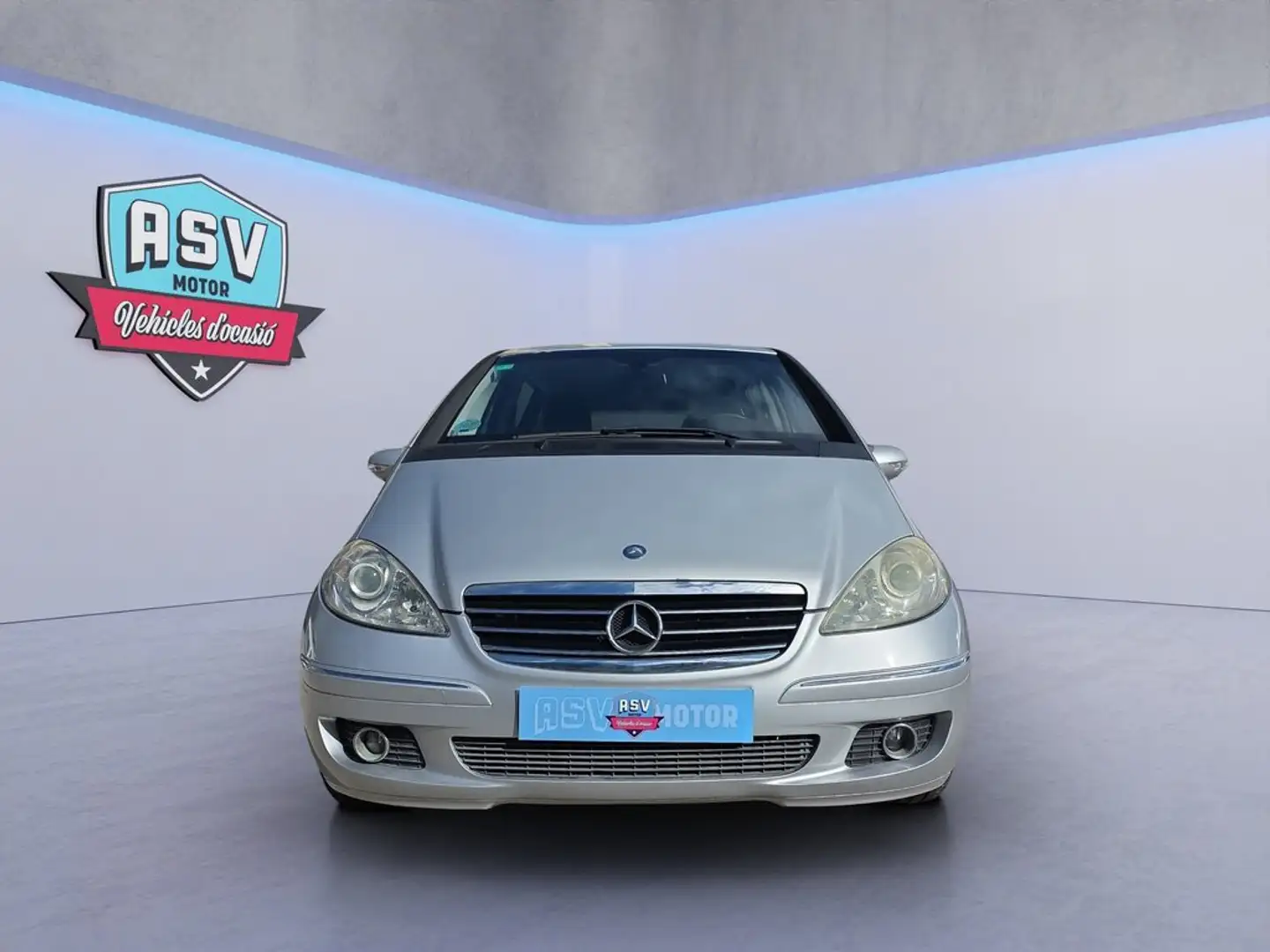 Mercedes-Benz A 170 Elegance Gris - 2