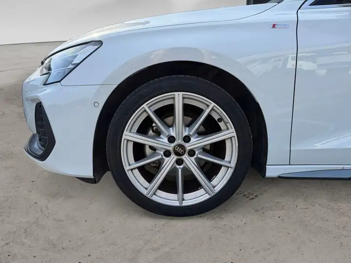 Audi A3 2025, foto 6