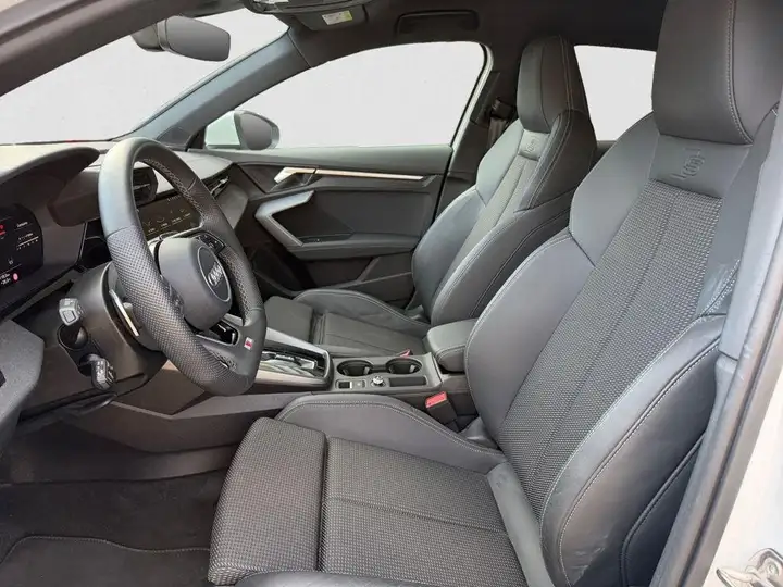Audi A3 2025, foto 10