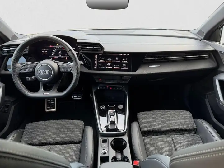 Audi A3 2025, foto 7