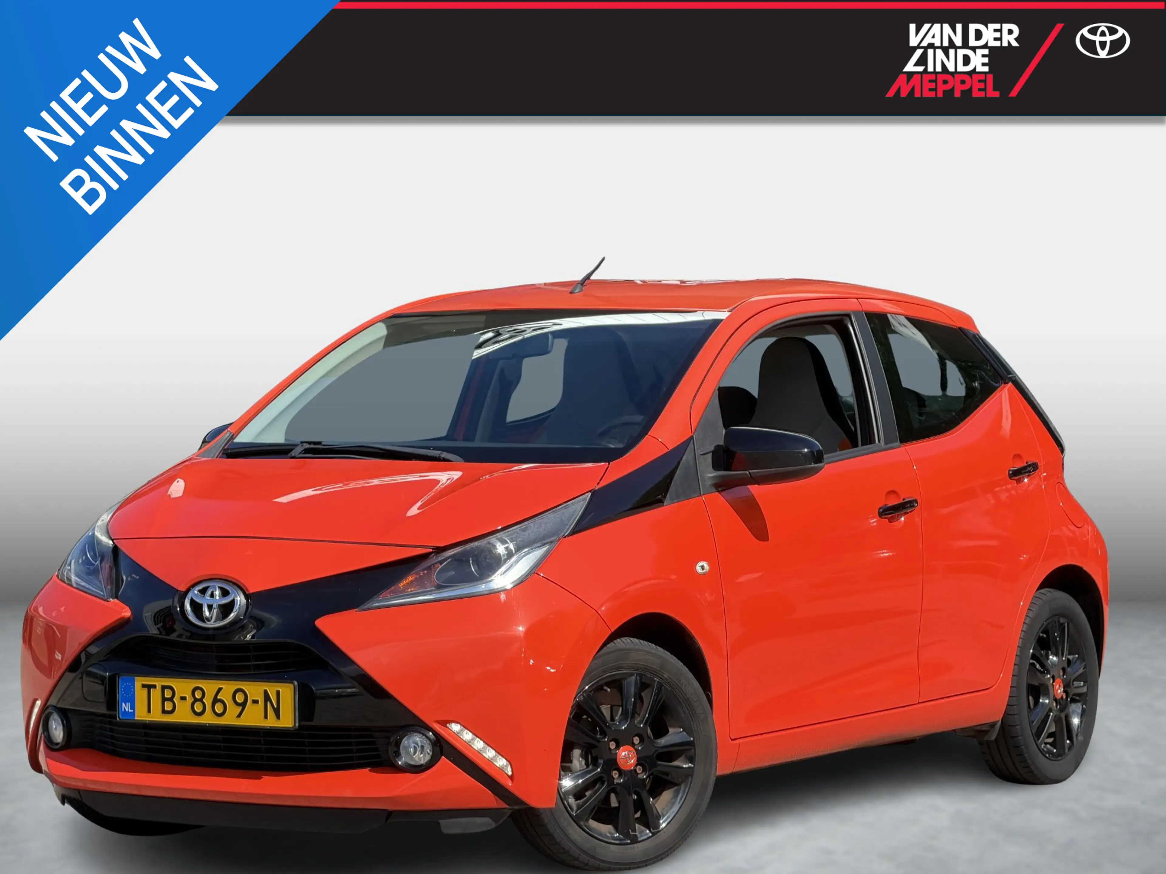 Toyota Aygo 1.0 VVT-i Dynamic Orange LM Velgen Camera