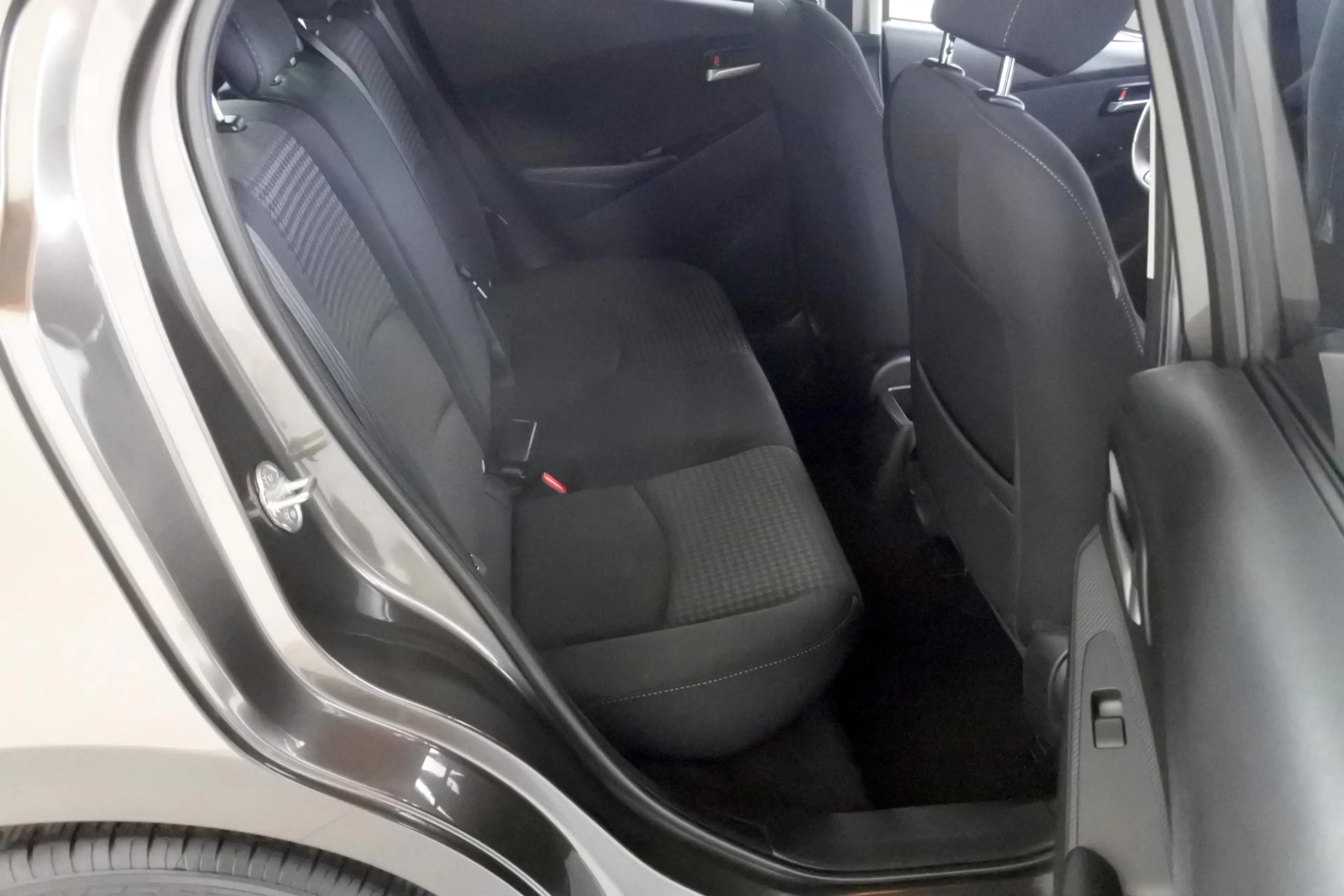Mazda 2 1.5 90pk Attraction — photo 27