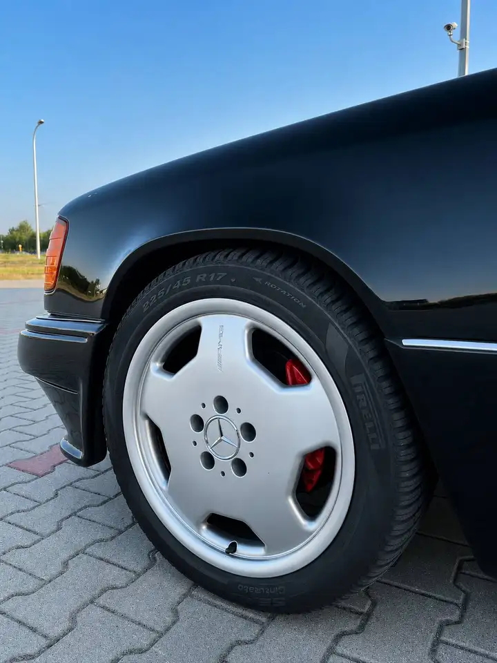 Mercedes-Benz E 320 W124, foto 7