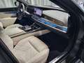 BMW 740 d xDrive M Sport *only COC| on stock* Grijs - thumbnail 17