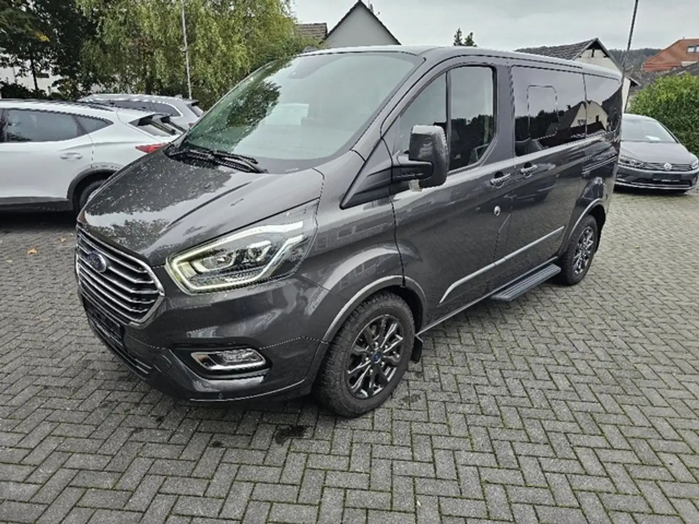 Ford Transit Custom TOURNEO 320 L1 TITANIUM X LEDER Gris - 2