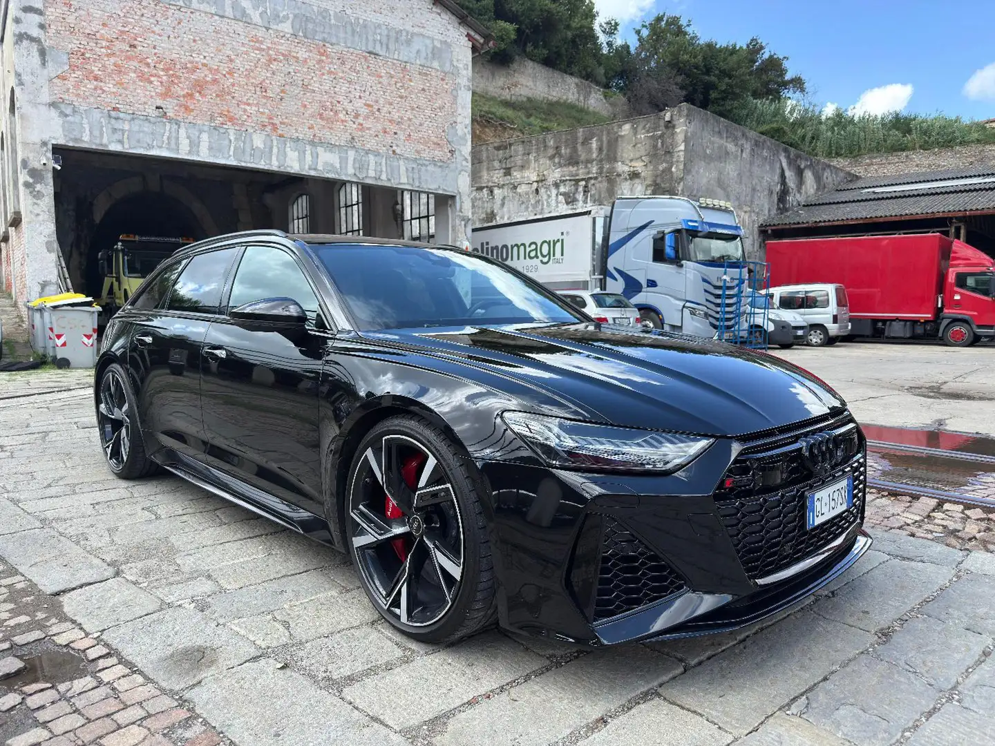 Audi RS6 Avant 4.0 TFSI V8 quattro tiptronic Noir - 2